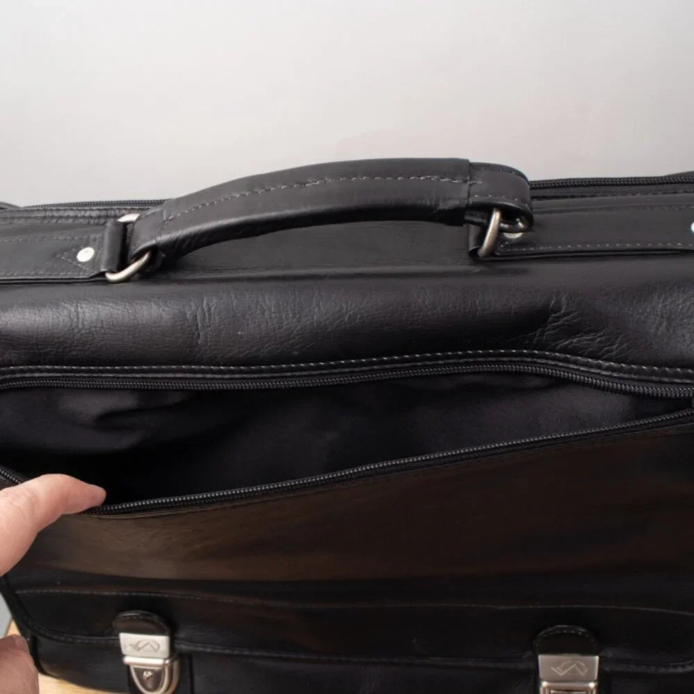 Queros Volare Black Columbian Leather Messanger Brief Bag Removable Strap